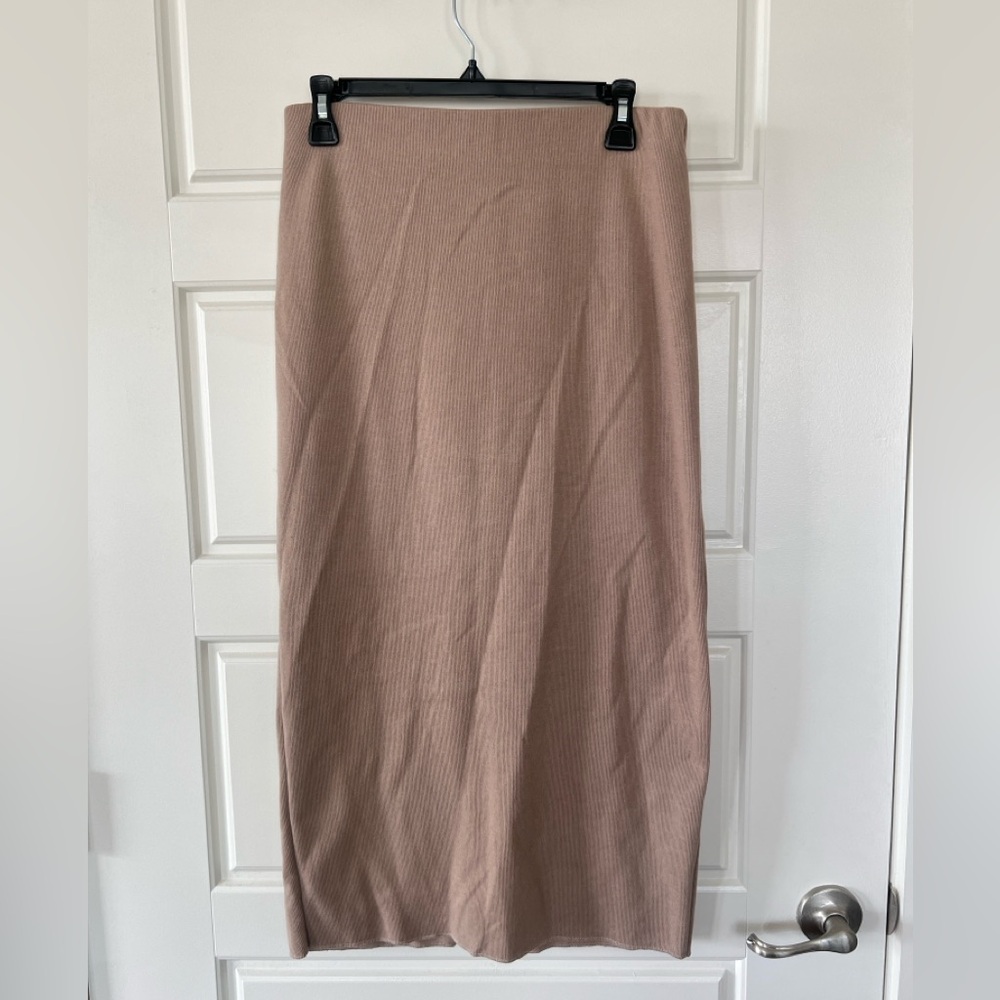 Tan H&M sweater skirt